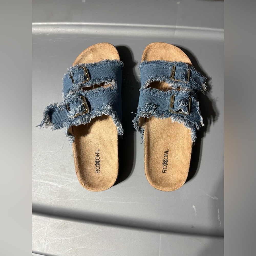 Woman’s Roxoni Slides